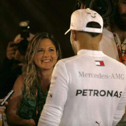No Paddock da F1 com a Ju