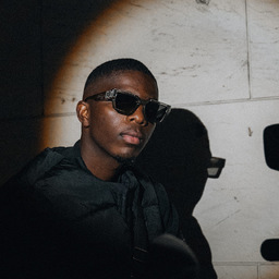 UZI OFFICIEL